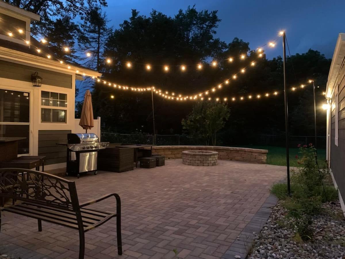 The Lucky Charm Home Of The Fighting Irish! Bbq Outdoor Games Coffee 사우스벤드 외부 사진